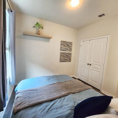 4 Bedroom Home Near Downtown Med Center Nrg Stadium Pearland Skyview Long By Ion Rentals ฮูสตัน ภายนอก รูปภาพ