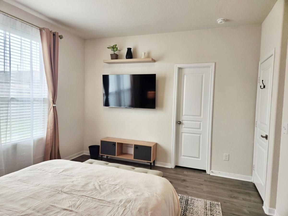 4 Bedroom Home Near Downtown Med Center Nrg Stadium Pearland Skyview Long By Ion Rentals ฮูสตัน ภายนอก รูปภาพ